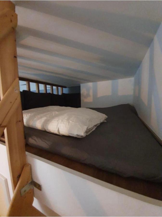 Modern Studio With Mezzanine Le Mont-Sur-Lausanne Eksteriør bilde